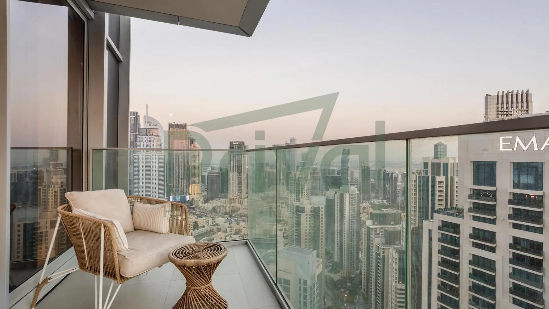 Stunning 2Br Burj Khalifa & Fountain View High Flr Apartamento Dubai Emirados Árabes Unidos
