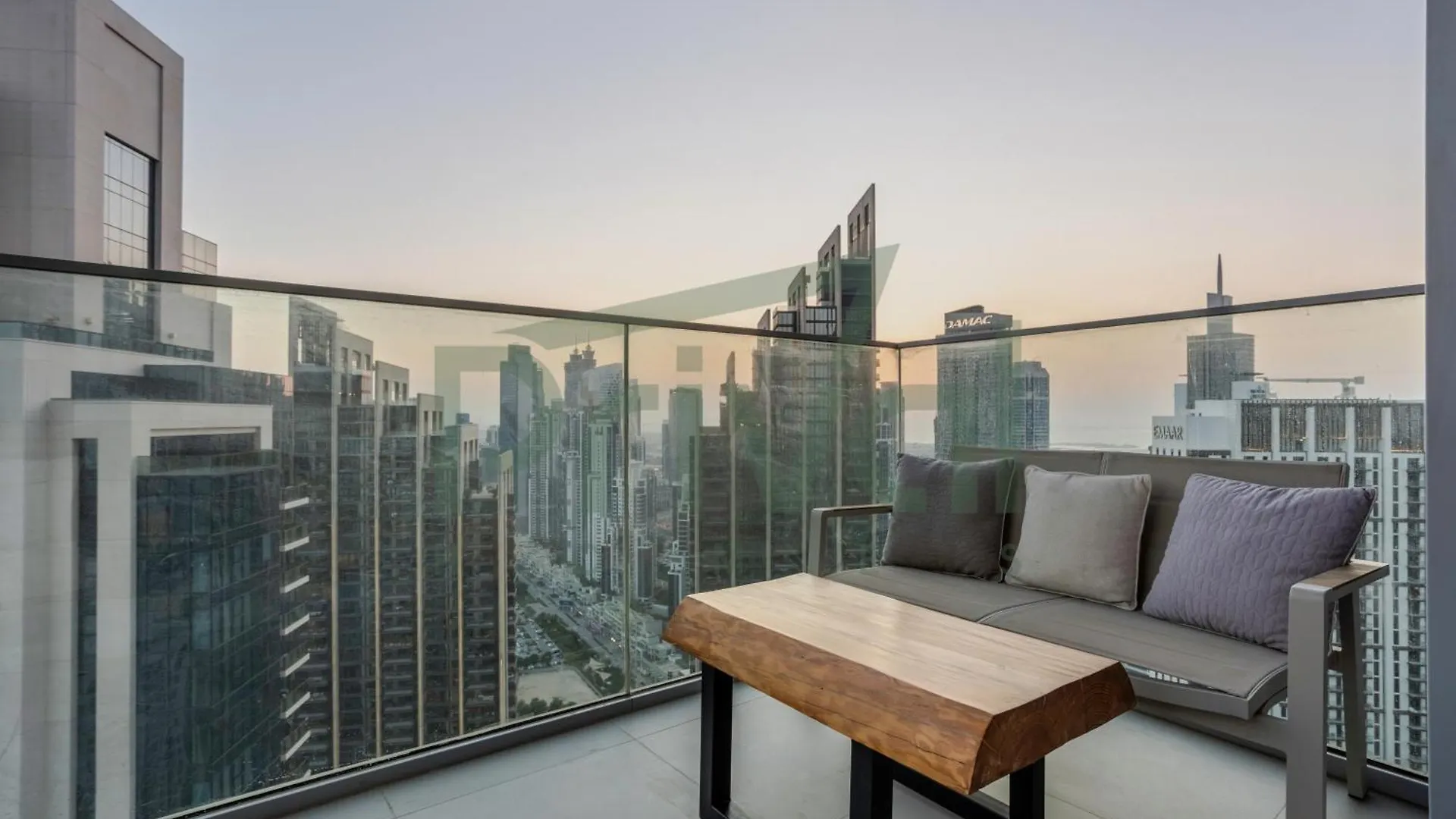 شقة Stunning 2Br Burj Khalifa & Fountain View High Flr دبي 0*,  الإمارات العربية المتحدة